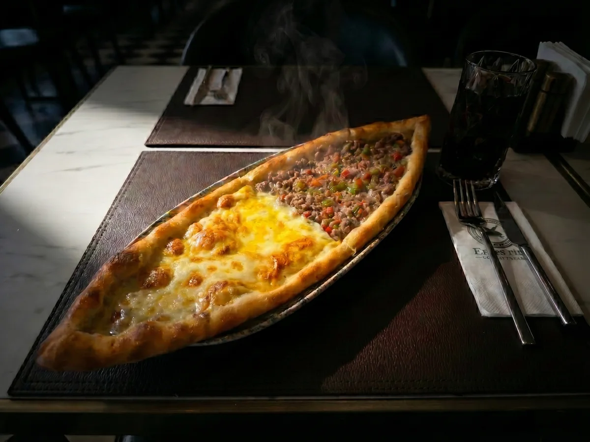 Minced & Cheese Pide