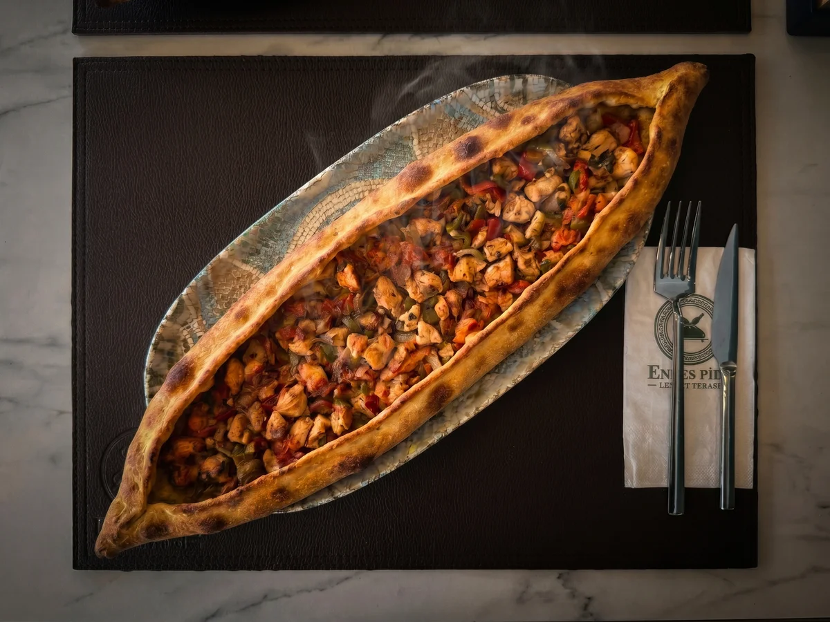 Chicken Pide